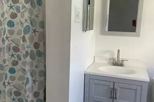 431 Douglas, Bakersfield, CA 93308 - Photo 19