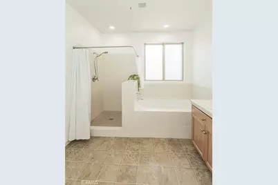 7357 E Redlands, Fresno, CA 93737 - Photo 25