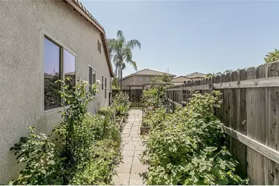 7357 E Redlands, Fresno, CA 93737 - Photo 47