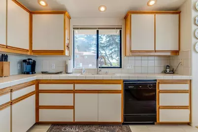 390 Lampton, Cambria, CA 93428 - Photo 29