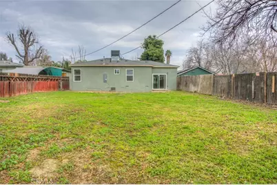 309 S Myrtle, Bakersfield, CA 93304 - Photo 13