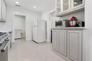 2709 Sunset Ave, Bakersfield, CA 93304 - Photo 11