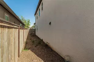4254 Oak Knl Rd, Madera, CA 93636 - Photo 37