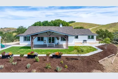 5530 El Pharo, Paso Robles, CA 93446 - Photo 1