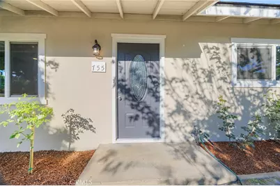 755 H, Parlier, CA 93648 - Photo 3