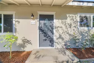 755 H, Parlier, CA 93648 - Photo 3