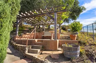 957 Skyline Dr, San Luis Obispo, CA 93405 - Photo 35