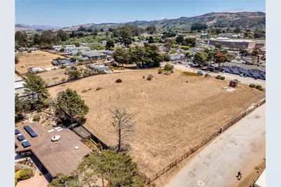 1250 Los Olivos, Los Osos, CA 93402 - Photo 9