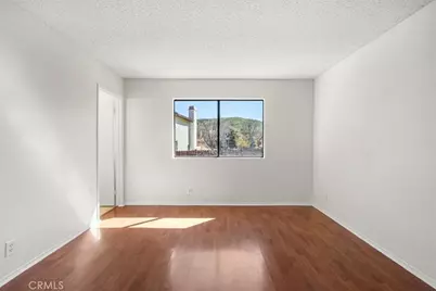 832 Chelsea Court, Simi Valley, CA 93065 - Photo 17