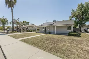 2053 Mayfair Dr, Fresno, CA 93703 - Photo 27