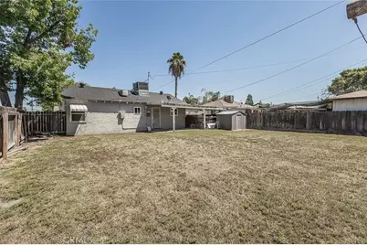 2053 Mayfair Drive, Fresno, CA 93703 - Photo 23