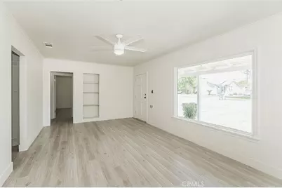 2053 Mayfair Drive, Fresno, CA 93703 - Photo 5