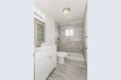2053 Mayfair Drive, Fresno, CA 93703 - Photo 17