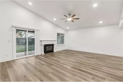 1809 E Serena, Fresno, CA 93720 - Photo 9