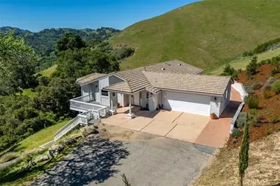 9500 Corona Road, Atascadero, CA 93422 - Photo 1