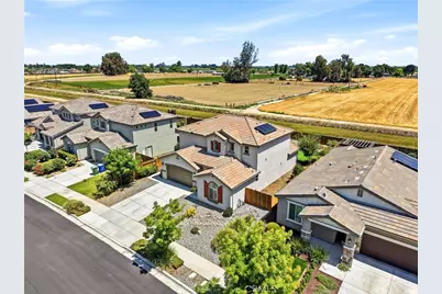 470 Daphne, Lemoore, CA 93245 - Photo 5
