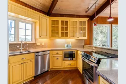 1987 Dorking Avenue, Cambria, CA 93428 - Photo 15