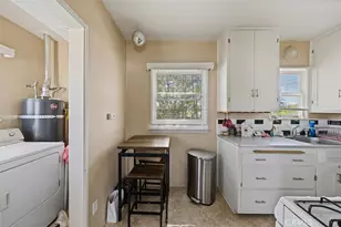 1719 1721 Chorro, San Luis Obispo, CA 93401 - Photo 27