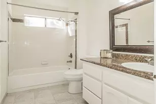 837 E Buckhill, Fresno, CA 93720 - Photo 31