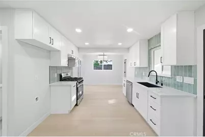1232 Browning, Sacramento, CA 95815 - Photo 9