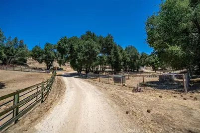 9740 Huer Huero Road, Creston, CA 93432 - Photo 49