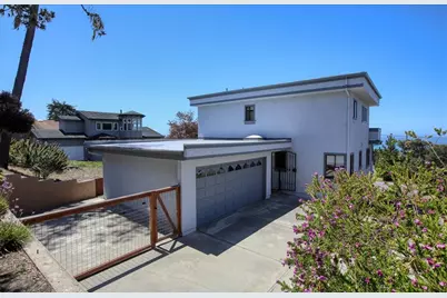 2098 Oxford Avenue, Cambria, CA 93428 - Photo 43