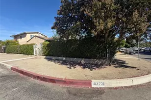 10322 Rincon Ave, Pacoima, CA 91331 - Photo 5