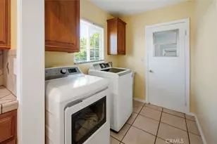 10322 Rincon Ave, Pacoima, CA 91331 - Photo 27