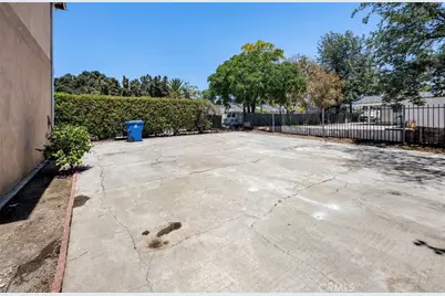 10322 Rincon Avenue, Pacoima, CA 91331 - Photo 15