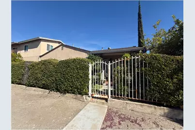 10322 Rincon Avenue, Pacoima, CA 91331 - Photo 7