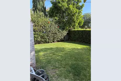 10322 Rincon Avenue, Pacoima, CA 91331 - Photo 11