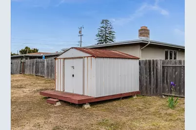 1121 Sunset, Arroyo Grande, CA 93420 - Photo 23