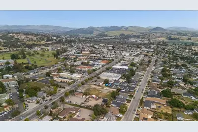 1121 Sunset, Arroyo Grande, CA 93420 - Photo 37