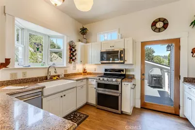 370 Islay, San Luis Obispo, CA 93401 - Photo 11