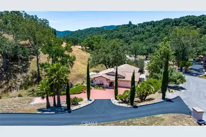 9905 Corriente, Atascadero, CA 93422 - Photo 3
