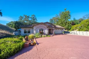 9905 Corriente, Atascadero, CA 93422 - Photo 3