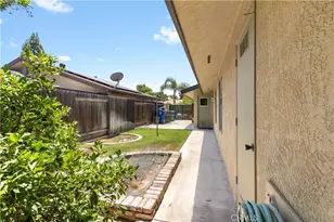 7308 Budge Way, Bakersfield, CA 93309 - Photo 33