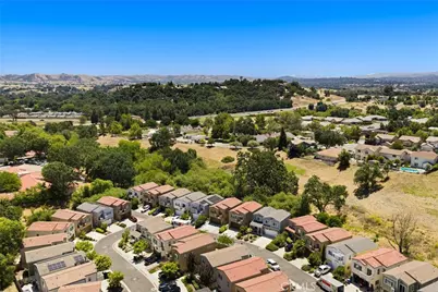 331 Calle De Pueblo, Templeton, CA 93465 - Photo 39