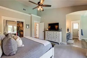 1812 E Oakmont, Fresno, CA 93730 - Photo 17