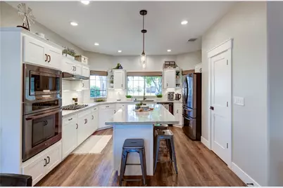 1812 E Oakmont, Fresno, CA 93730 - Photo 9