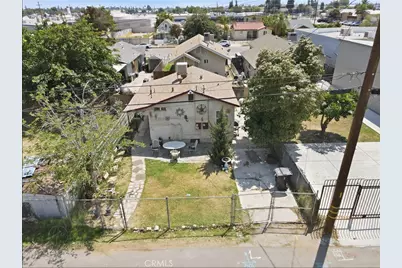 410 E 21st, Bakersfield, CA 93305 - Photo 7