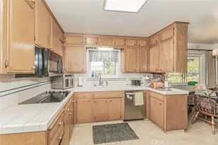 500 W Sample Ave, Fresno, CA 93704 - Photo 11