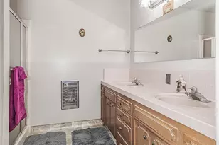 500 W Sample Ave, Fresno, CA 93704 - Photo 25
