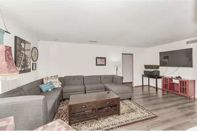 500 W Sample Avenue, Fresno, CA 93704 - Photo 7