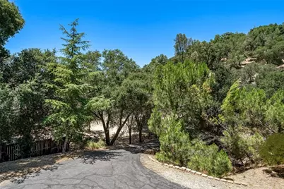 9056 Curbaril Avenue, Atascadero, CA 93422 - Photo 21