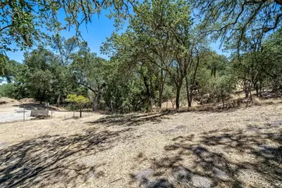 9056 Curbaril Avenue, Atascadero, CA 93422 - Photo 7