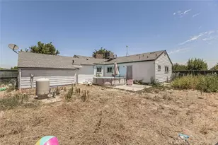 17209 E Floral, Reedley, CA 93654 - Photo 27