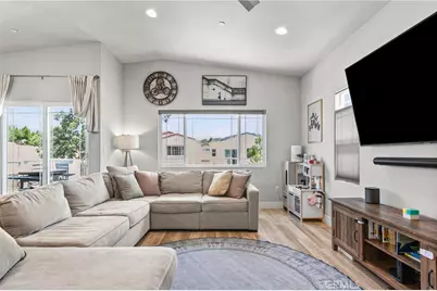 363 Calle De Pueblo, Templeton, CA 93465 - Photo 9
