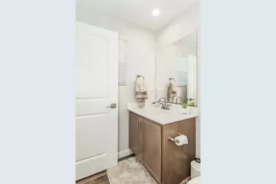 580 McCaffrey, Madera, CA 93636 - Photo 33