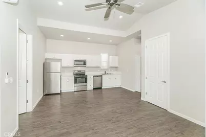 2365 N Arthur Avenue, Fresno, CA 93705 - Photo 5